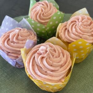 Strawberry Buttercream Cupcakes